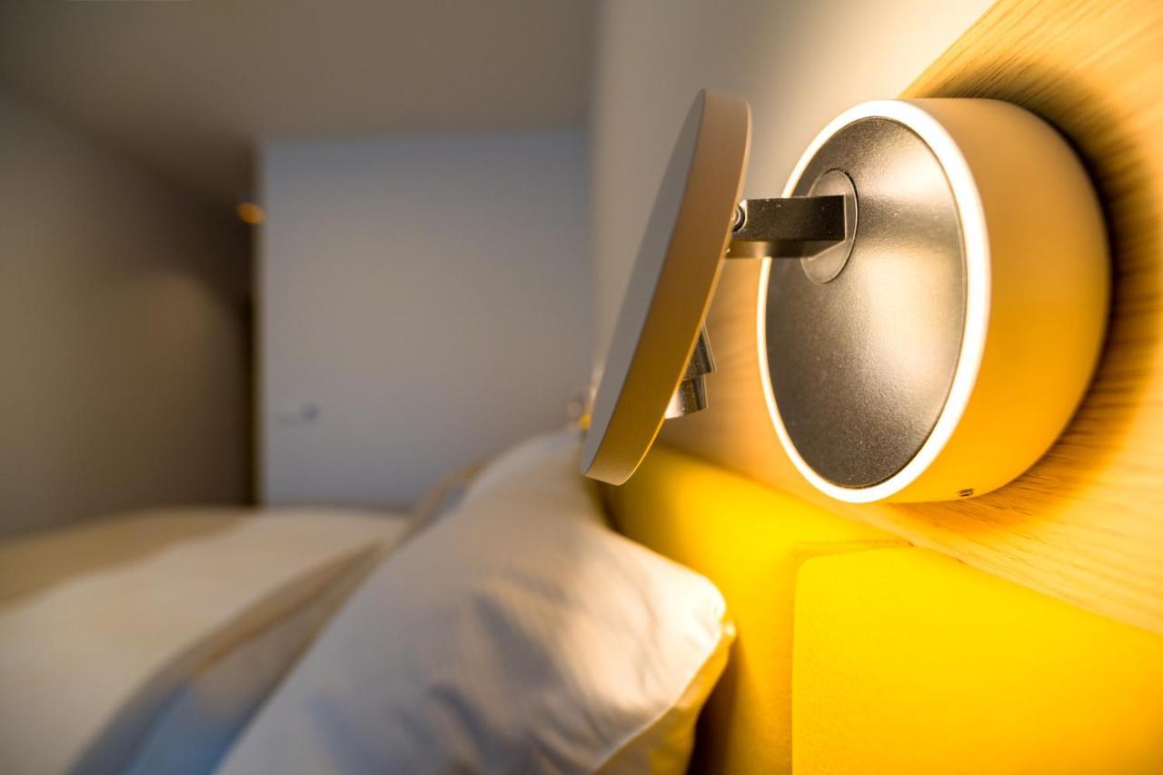 Wellness Hotel Iris Pavlov Exteriör bild